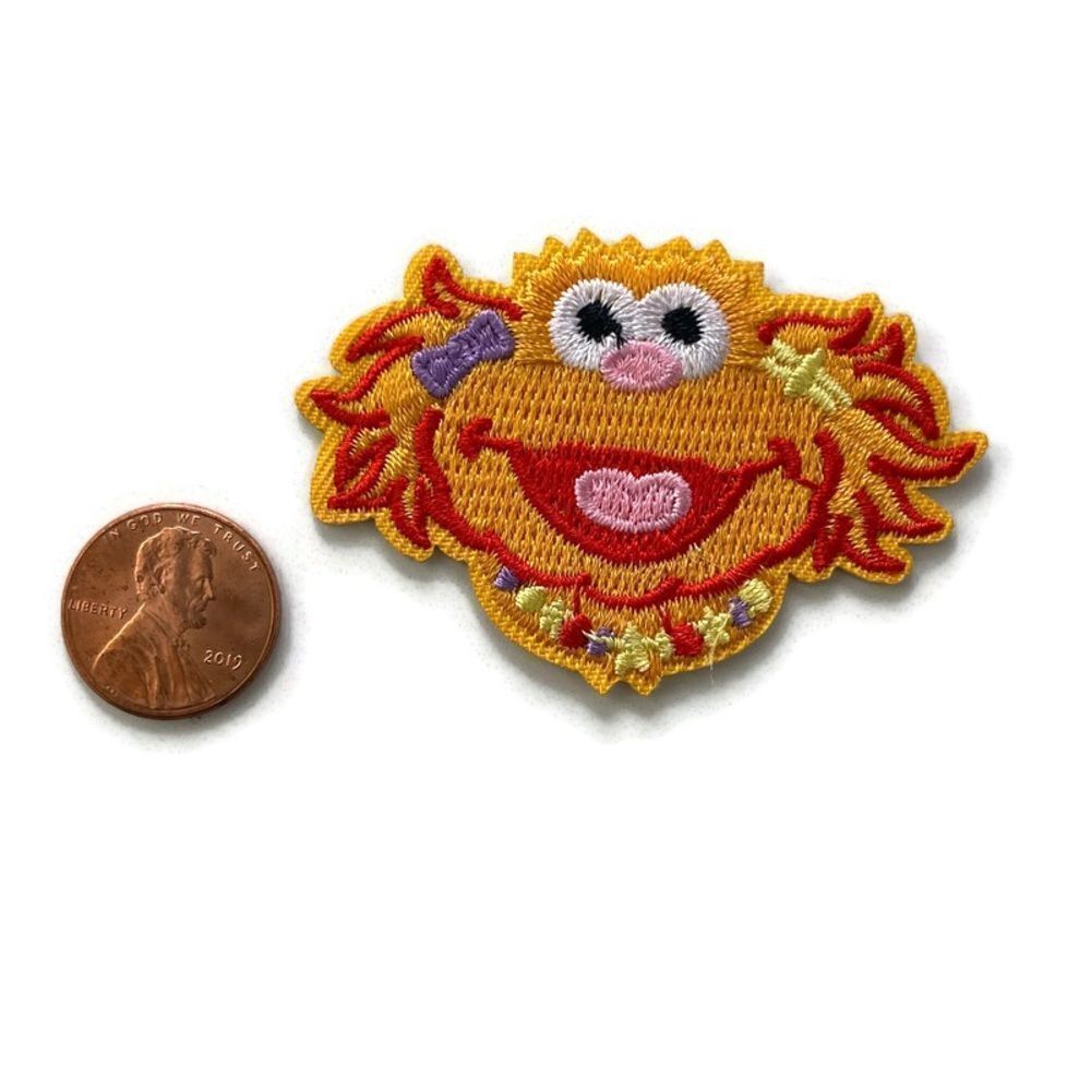 Zoe Embroidered Patch - Picture 2 of 3